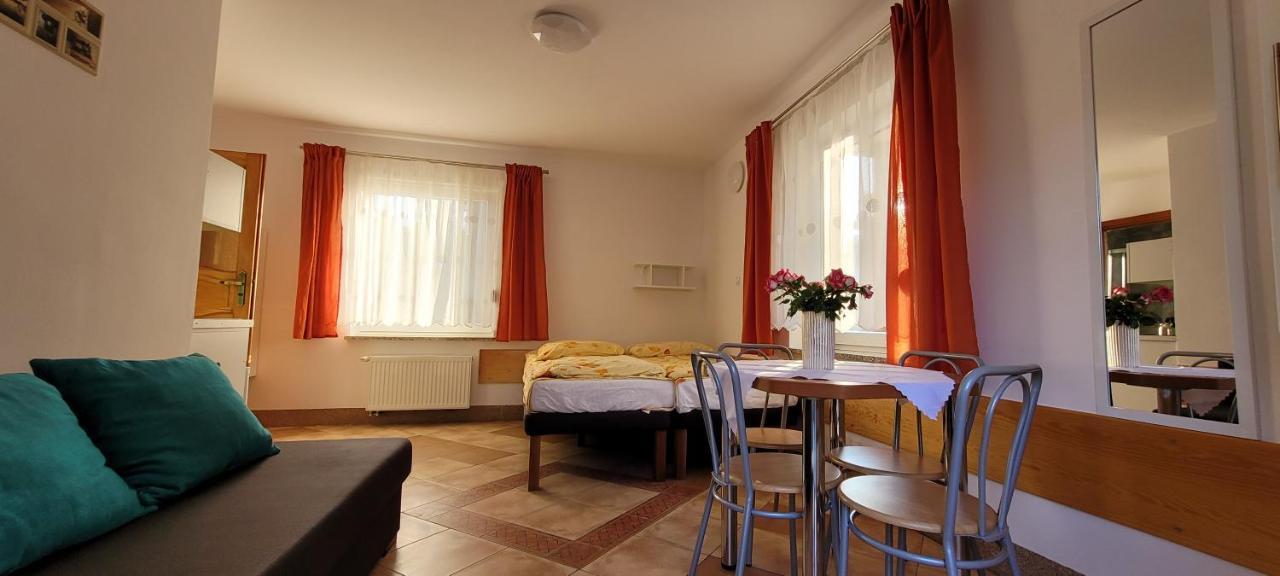 Ferienwohnung Kama Pobierowo Exterior foto