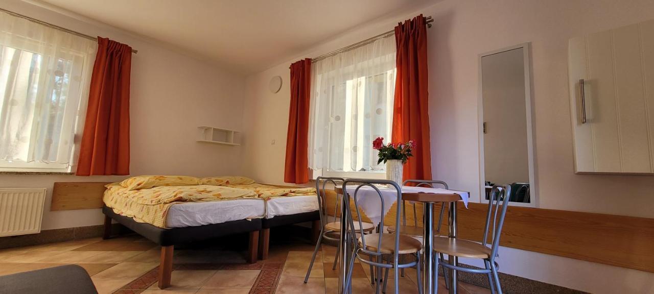 Ferienwohnung Kama Pobierowo Exterior foto